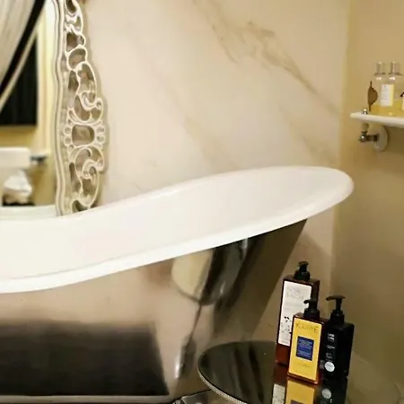 Boutique Il Cortile Divino Bed & Breakfast